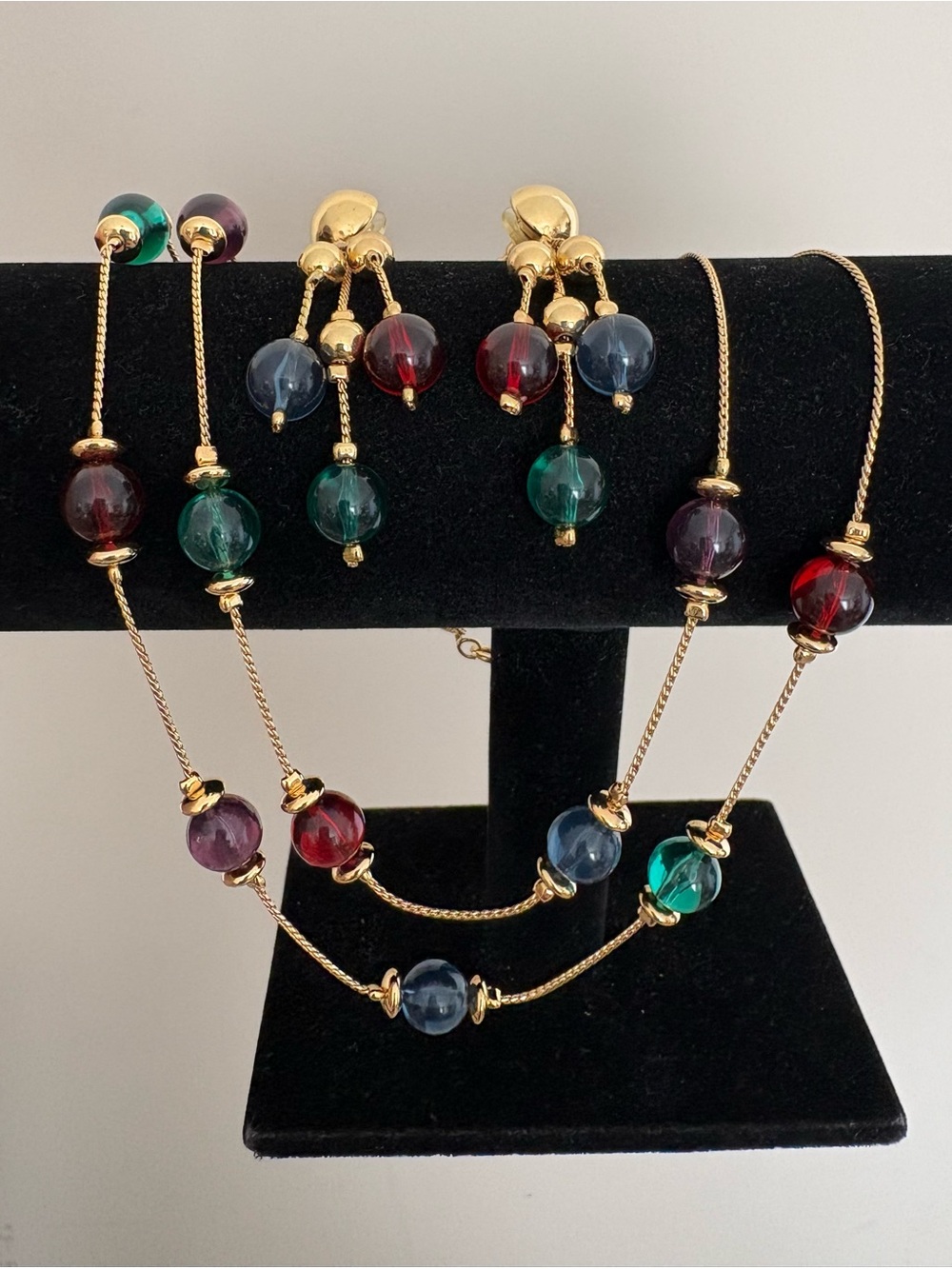 Vintage Premier Designs Necklace and Earrings Set